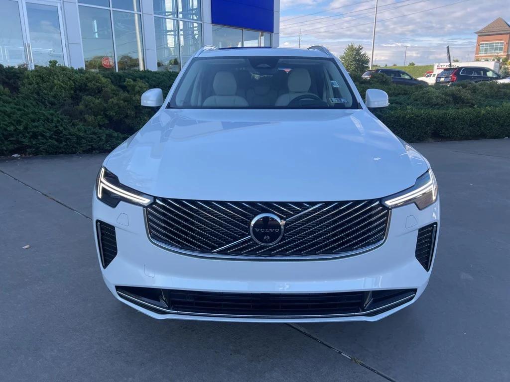new 2026 Volvo XC90 Plug-In Hybrid car, priced at $85,625