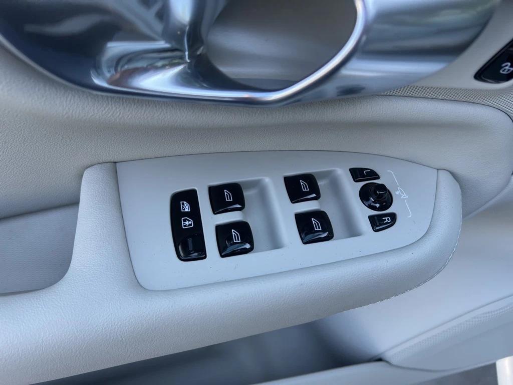 new 2026 Volvo XC90 Plug-In Hybrid car, priced at $85,625
