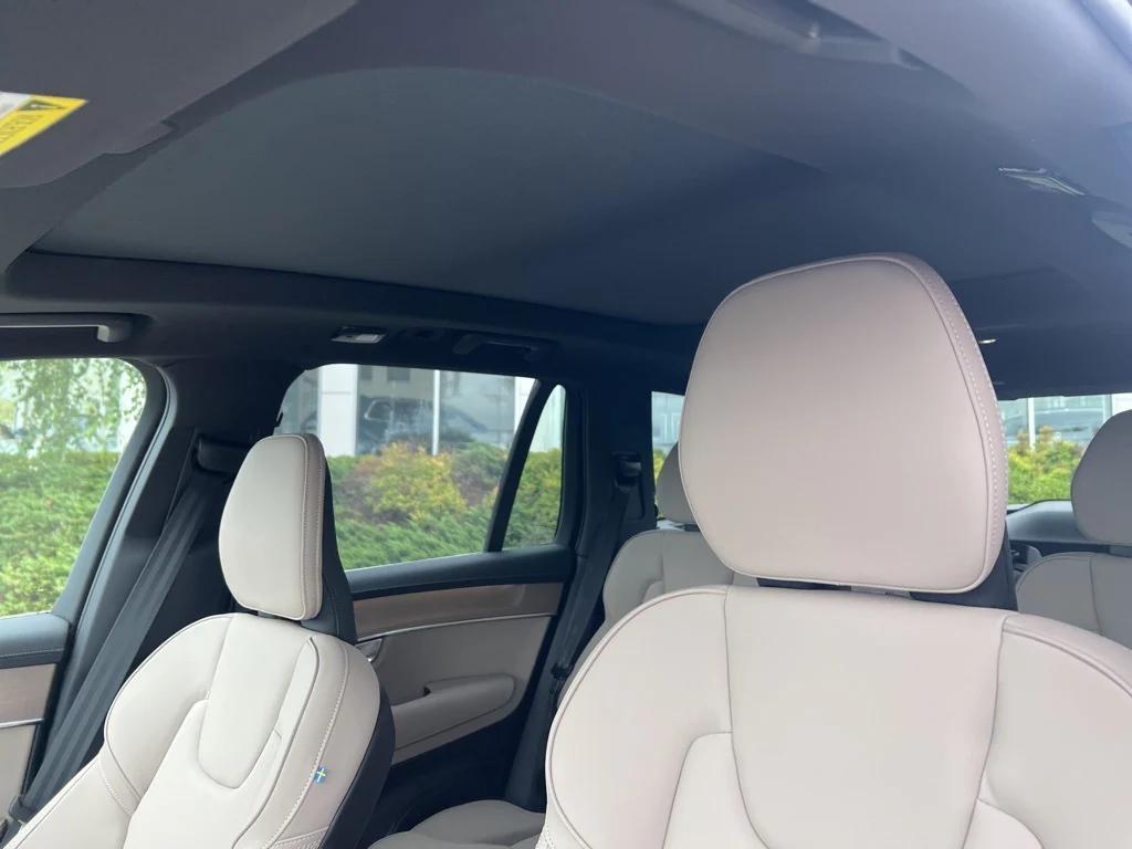 new 2026 Volvo XC90 Plug-In Hybrid car, priced at $81,875