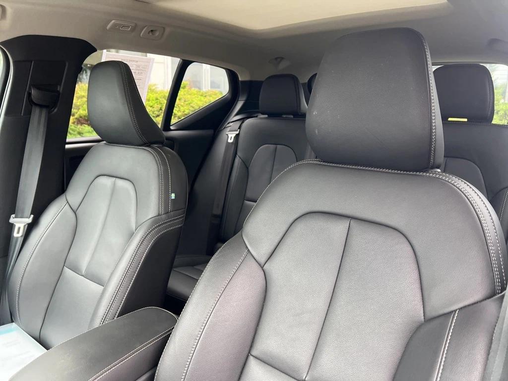 used 2025 Volvo XC40 car, priced at $35,995