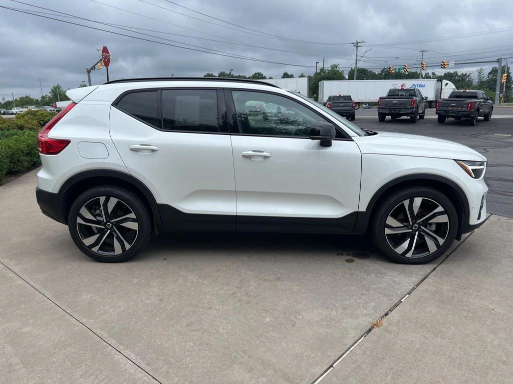 used 2025 Volvo XC40 car, priced at $35,995