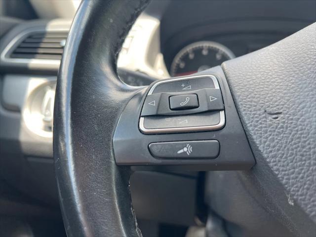 used 2015 Volkswagen Passat car