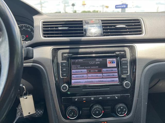 used 2015 Volkswagen Passat car