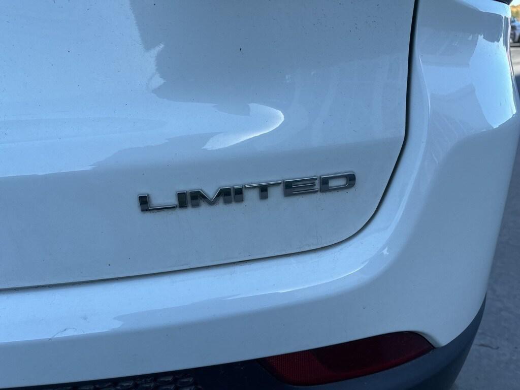 used 2018 Jeep Compass car, priced at $19,384