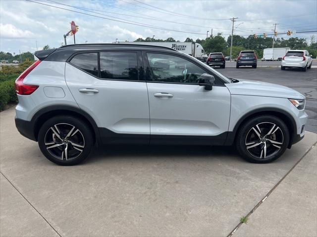used 2022 Volvo XC40 car, priced at $34,763