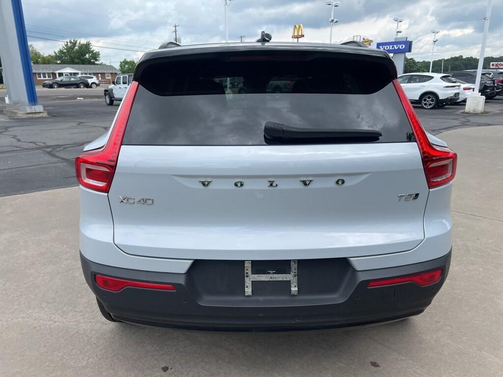 used 2022 Volvo XC40 car, priced at $31,998
