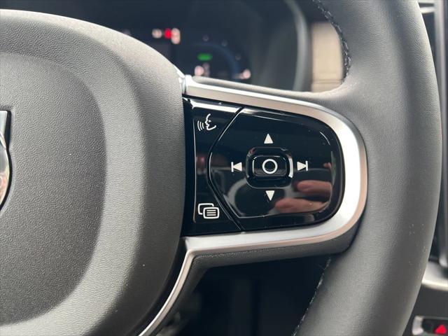 new 2025 Volvo XC90 Plug-In Hybrid car, priced at $82,405