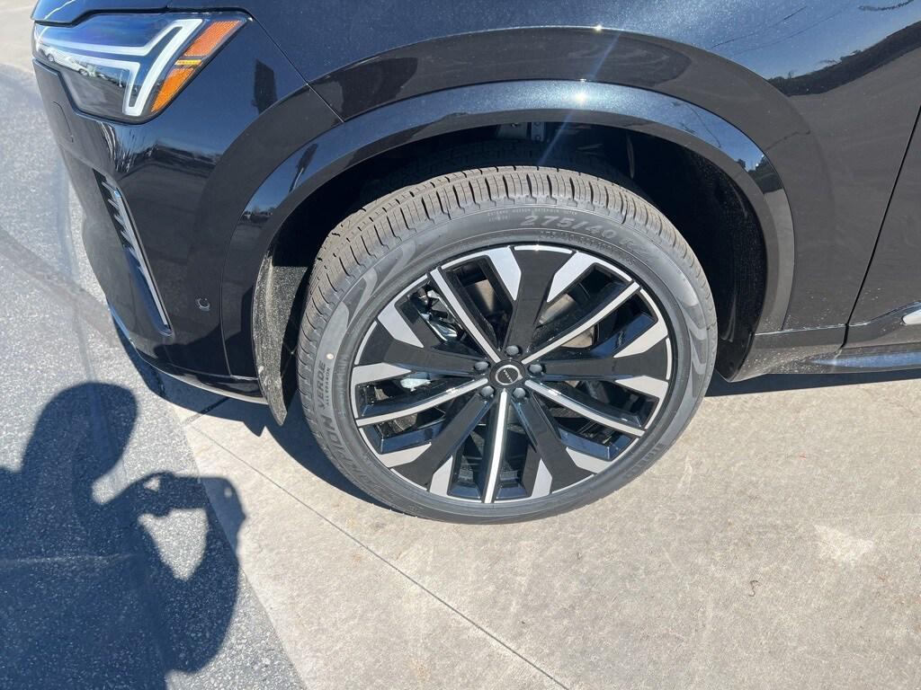 new 2025 Volvo XC90 car, priced at $65,545