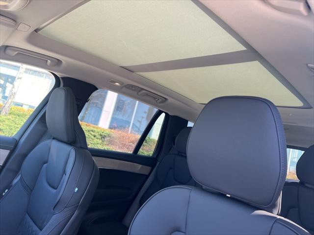 new 2025 Volvo XC90 car, priced at $69,545