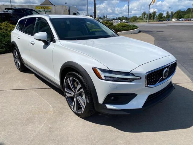 new 2025 Volvo V60 Cross Country car, priced at $55,025