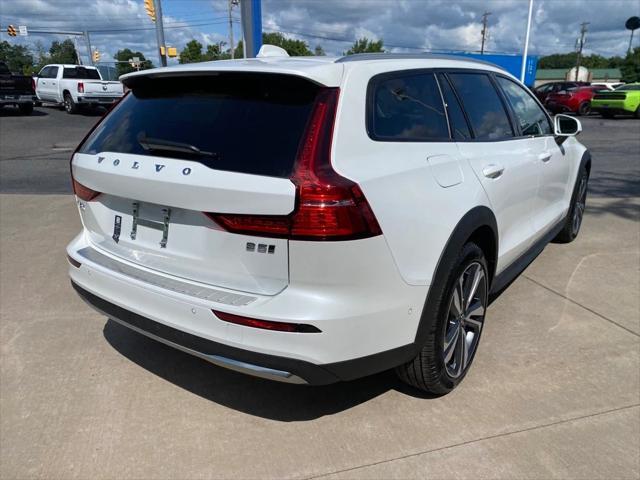 new 2025 Volvo V60 Cross Country car, priced at $55,025