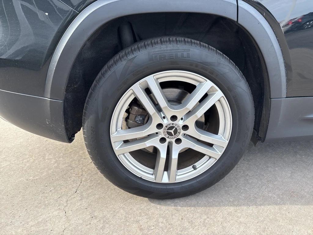 used 2020 Mercedes-Benz GLB 250 car, priced at $21,995