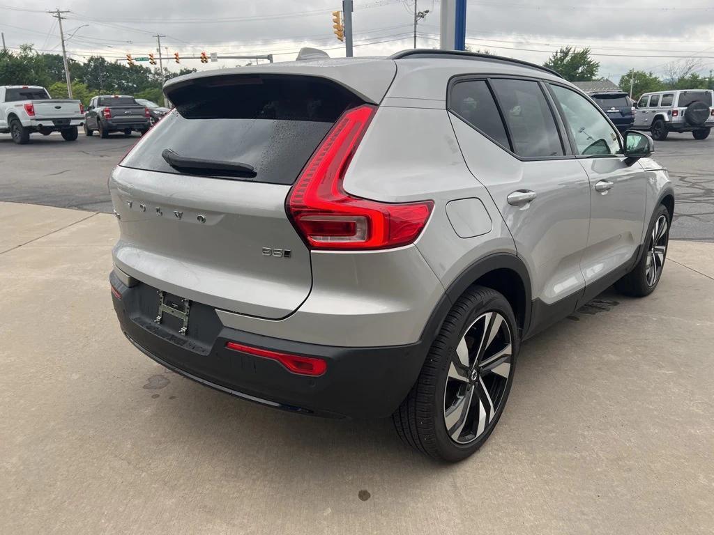 used 2025 Volvo XC40 car, priced at $35,995