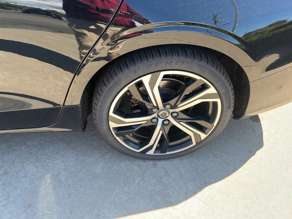 used 2024 Volvo S60 car, priced at $30,995