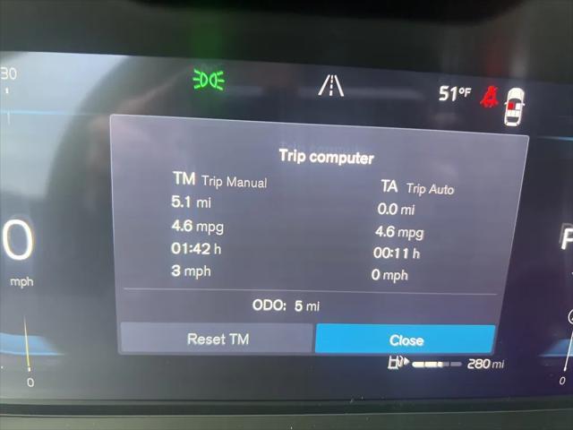 new 2025 Volvo XC40 car, priced at $46,035
