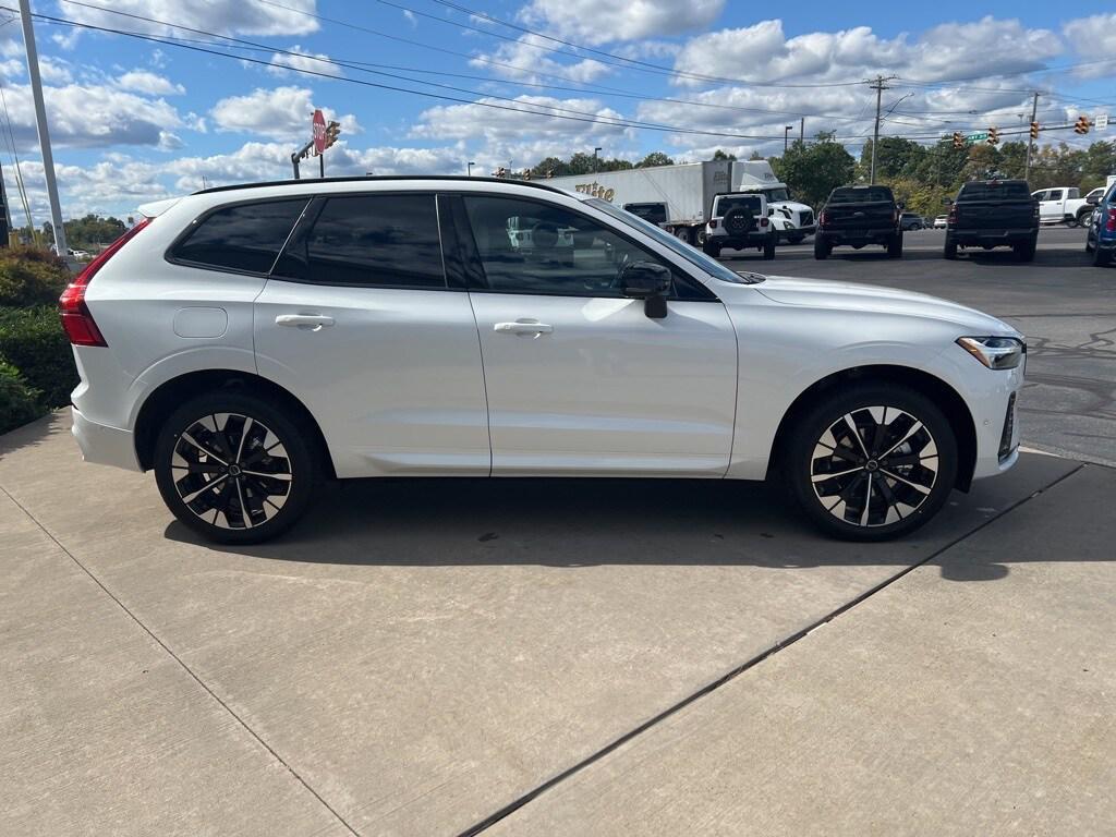 new 2026 Volvo XC60 car, priced at $57,985