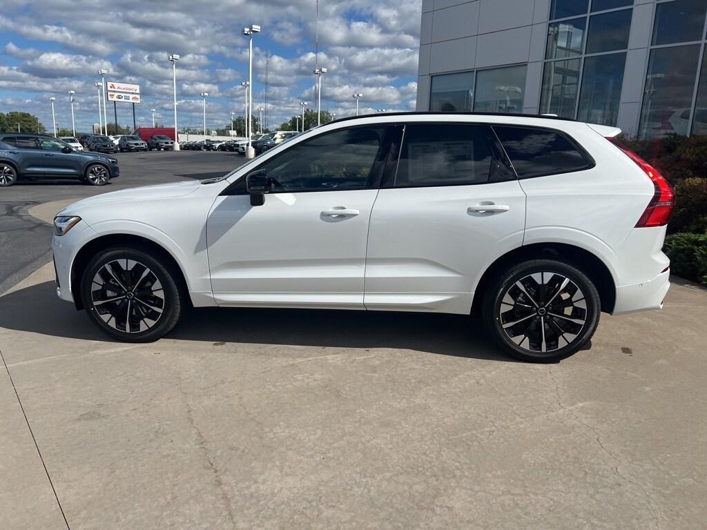new 2026 Volvo XC60 car, priced at $57,985