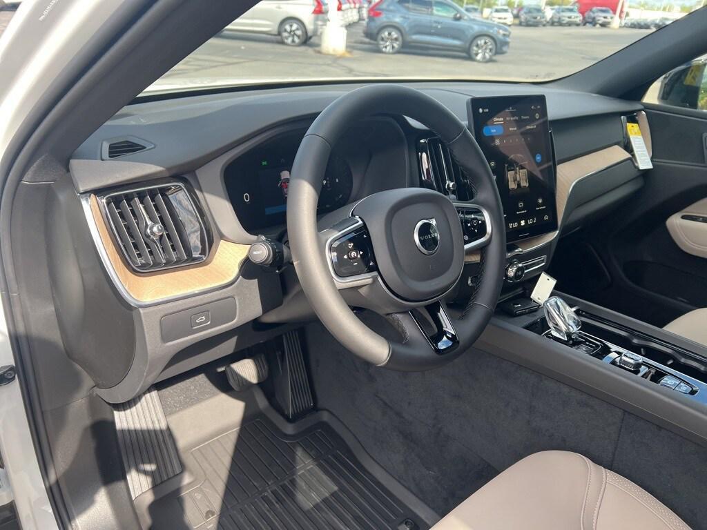 new 2026 Volvo XC60 car, priced at $57,985
