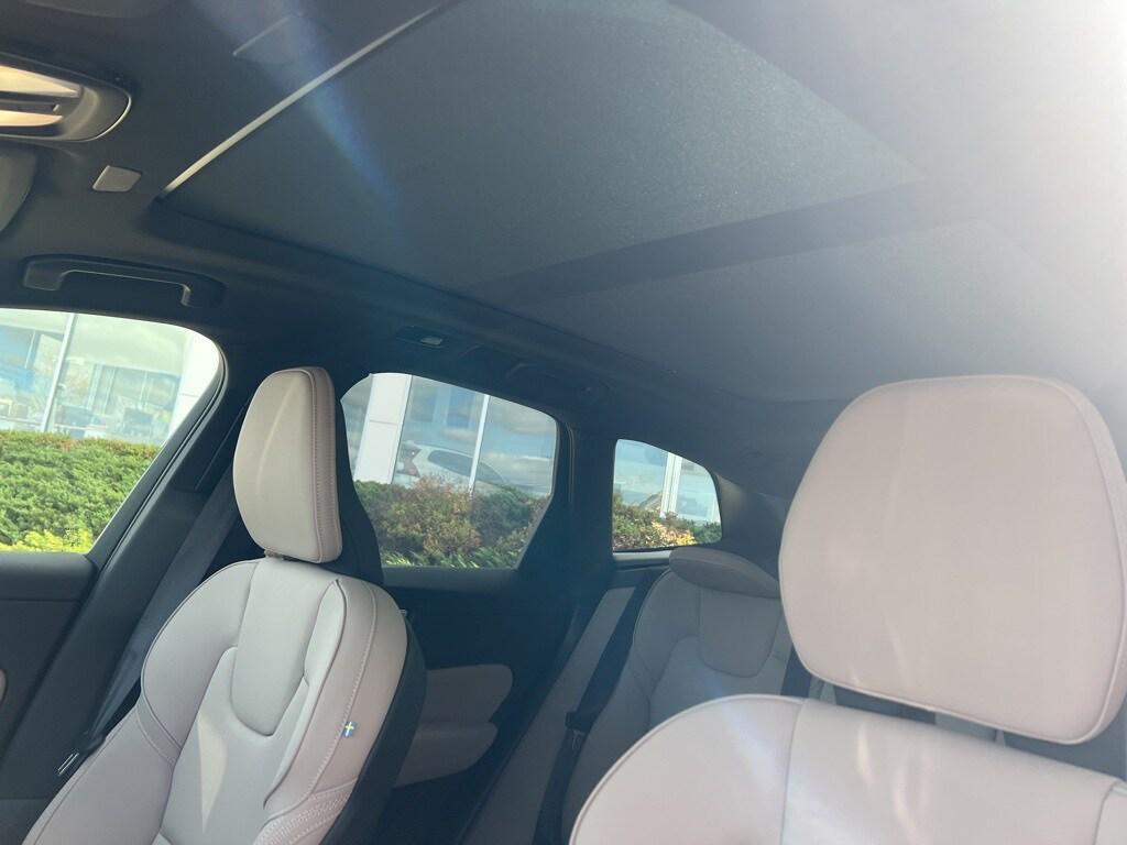 new 2026 Volvo XC60 car, priced at $57,985