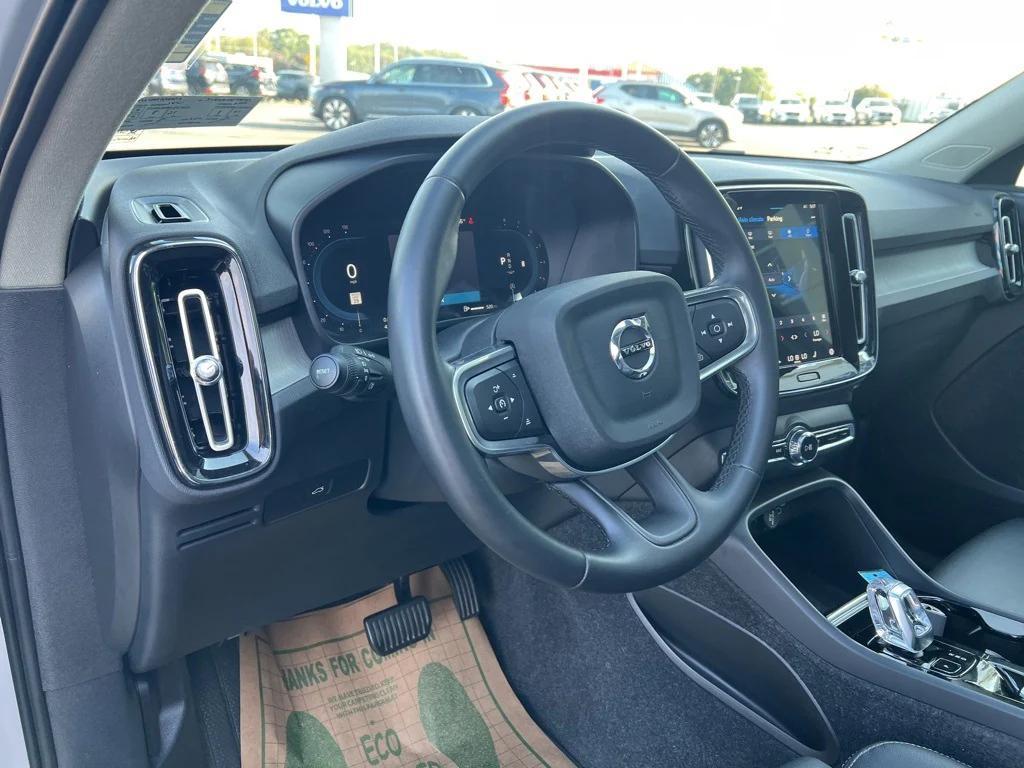 used 2025 Volvo XC40 car, priced at $32,495