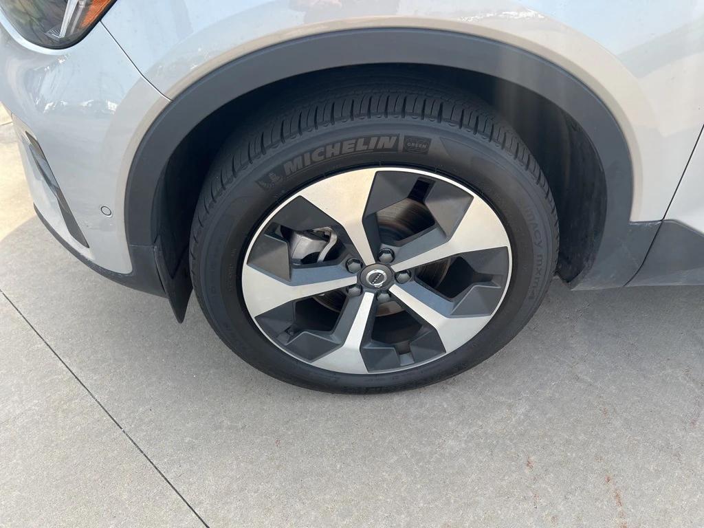 used 2025 Volvo XC40 car, priced at $33,995