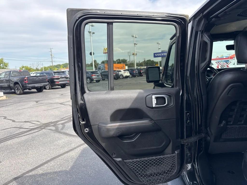 used 2020 Jeep Gladiator car, priced at $34,995