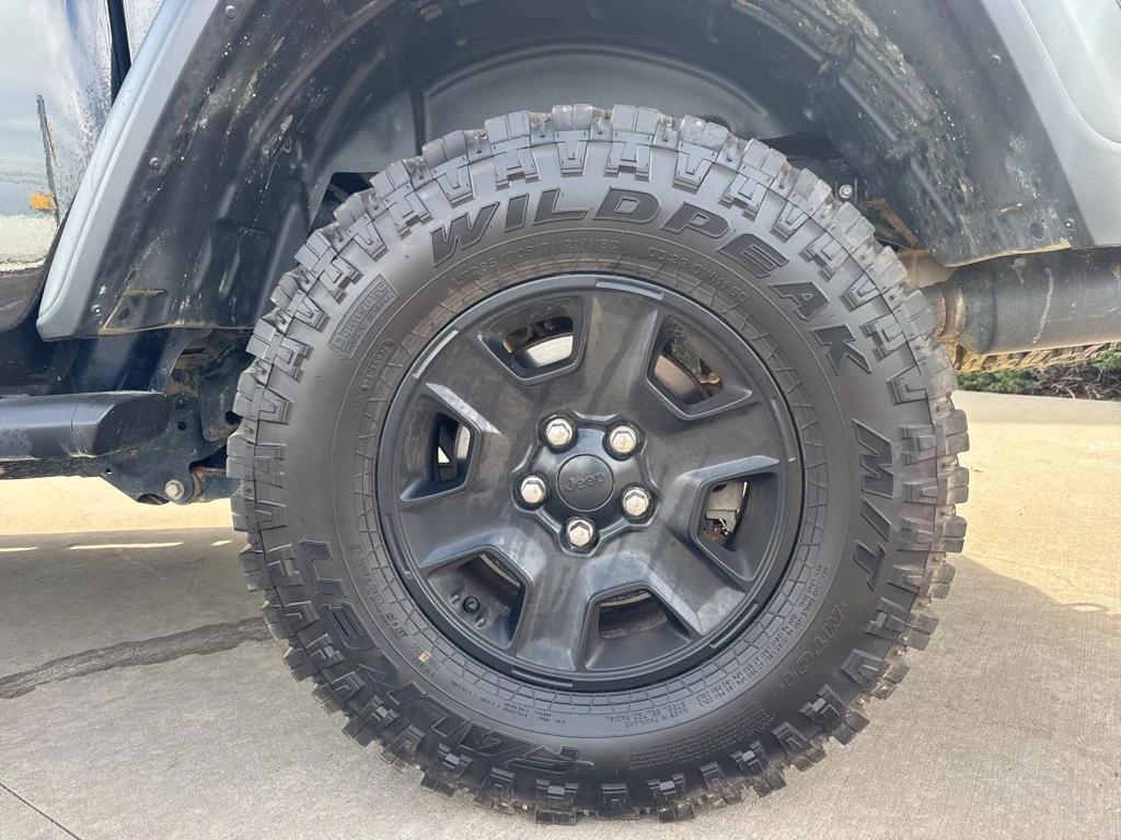 used 2020 Jeep Gladiator car, priced at $34,995