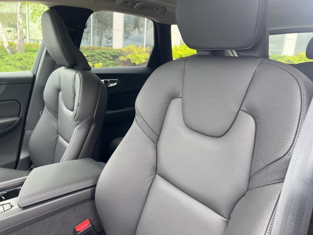 new 2025 Volvo XC60 Plug-In Hybrid car, priced at $63,800