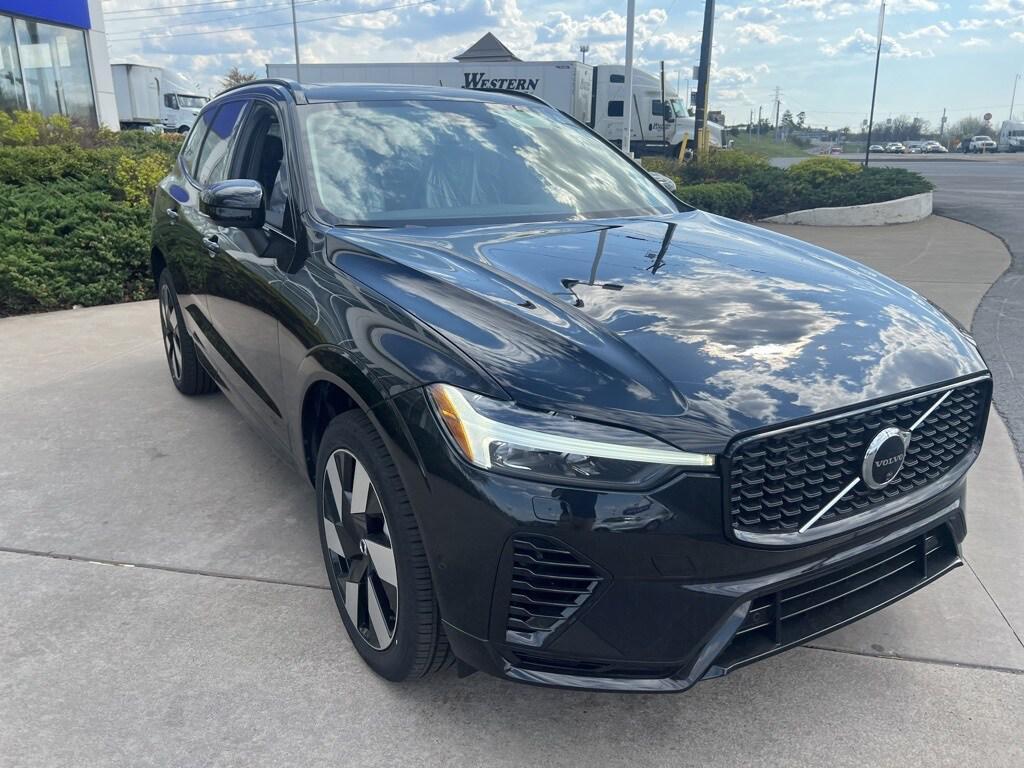 new 2025 Volvo XC60 Plug-In Hybrid car, priced at $63,800
