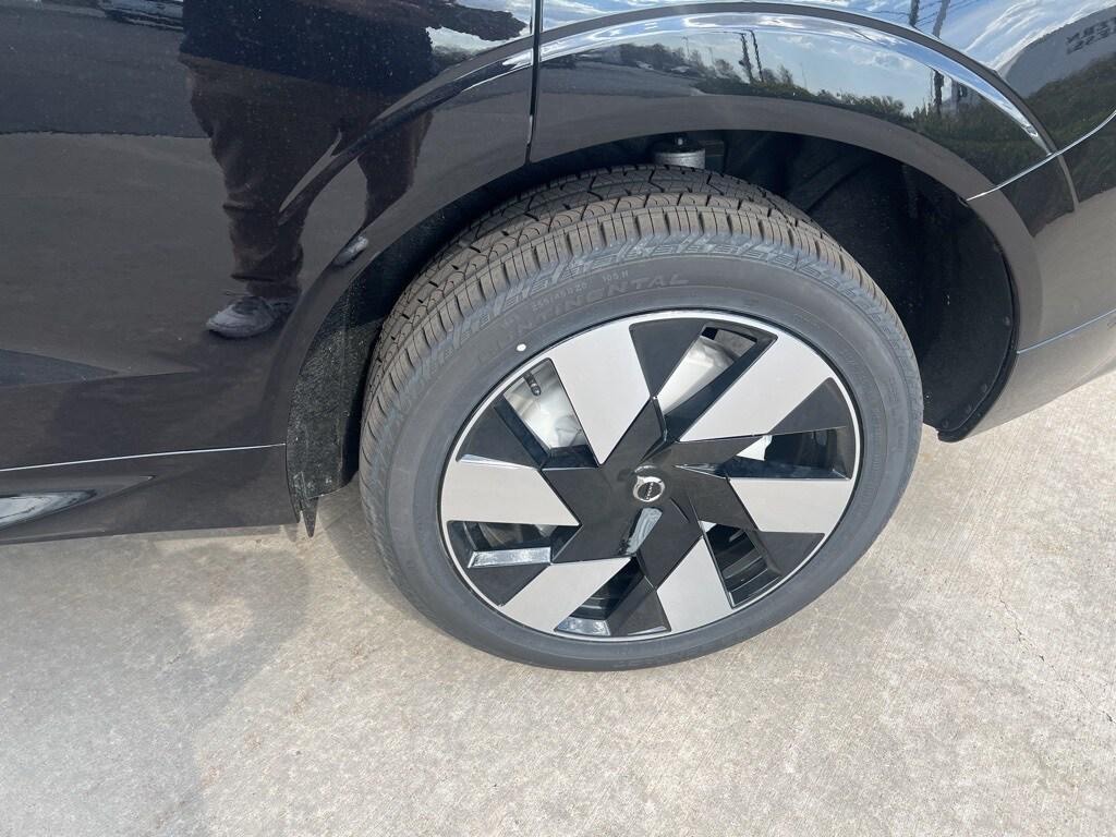 new 2025 Volvo XC60 Plug-In Hybrid car, priced at $63,800