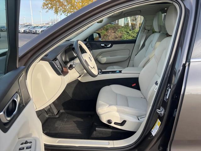 used 2022 Volvo XC60 car, priced at $36,797