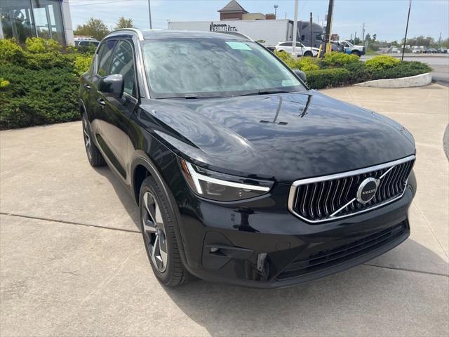 new 2025 Volvo XC40 car, priced at $48,335