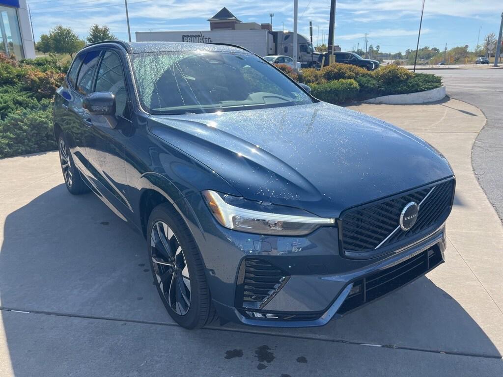 new 2026 Volvo XC60 car, priced at $57,985
