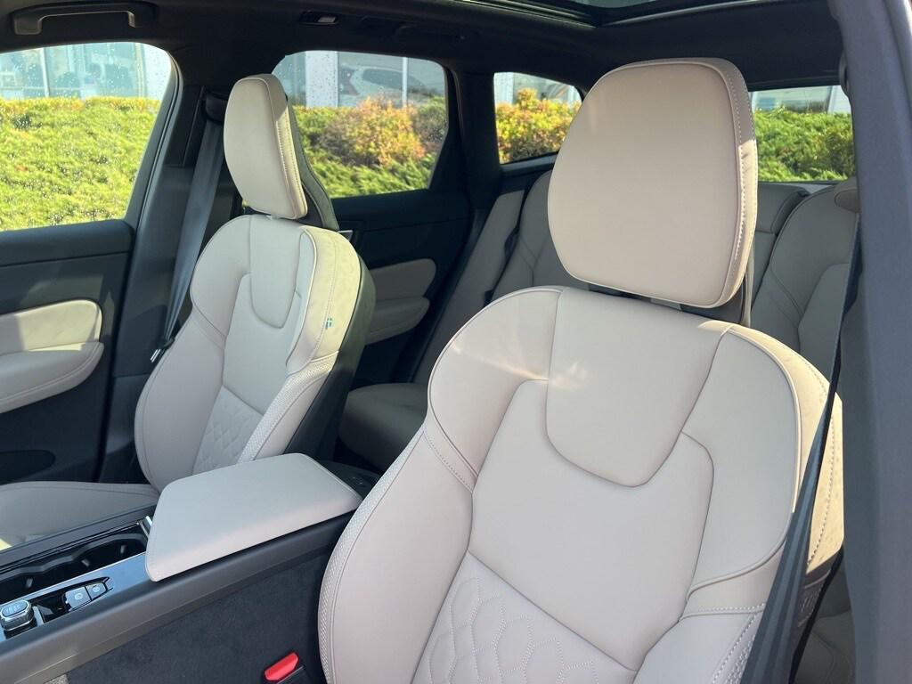 new 2026 Volvo XC60 car, priced at $57,985