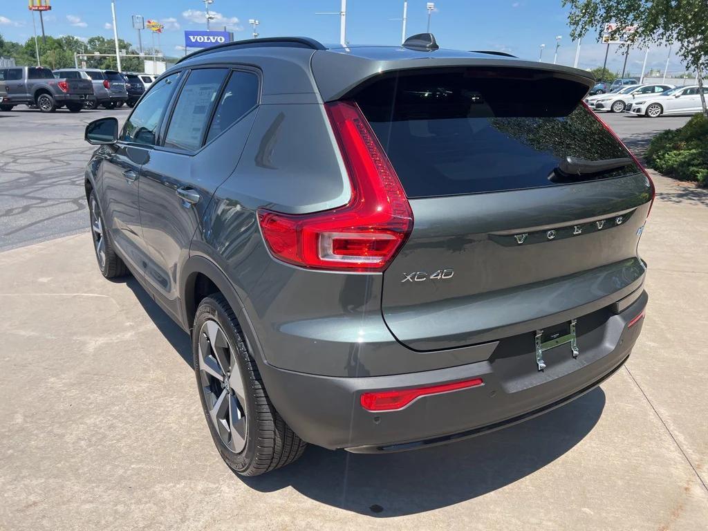 new 2026 Volvo XC40 car, priced at $46,900