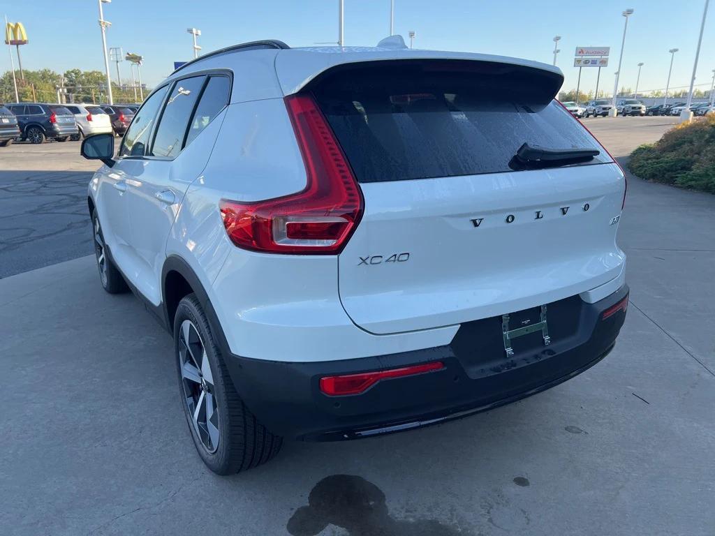 new 2026 Volvo XC40 car, priced at $48,150