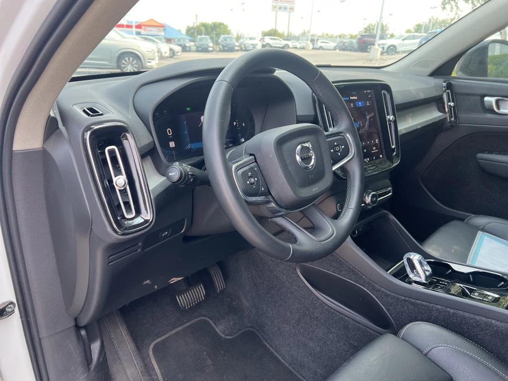 used 2025 Volvo XC40 car, priced at $35,995