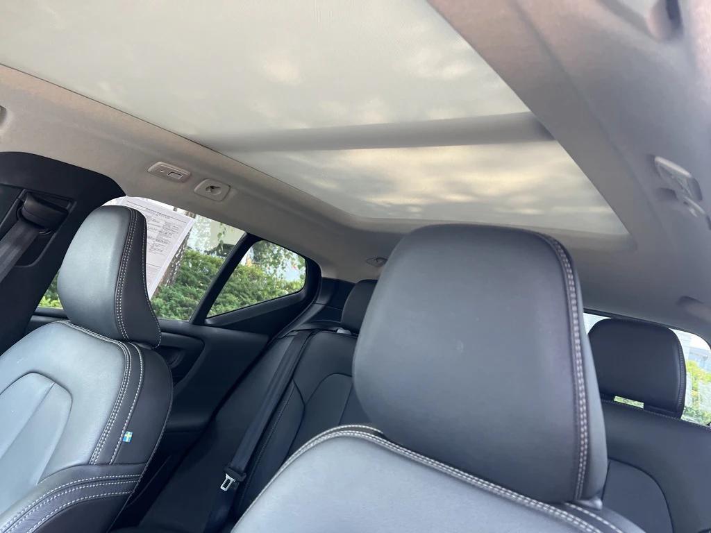 used 2025 Volvo XC40 car, priced at $35,995
