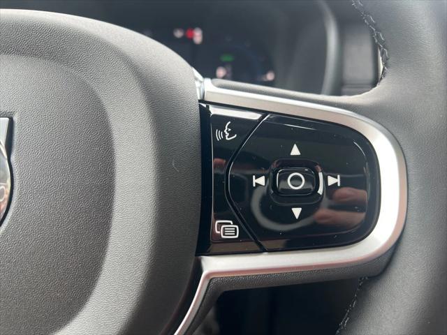 new 2025 Volvo XC90 Plug-In Hybrid car, priced at $78,805