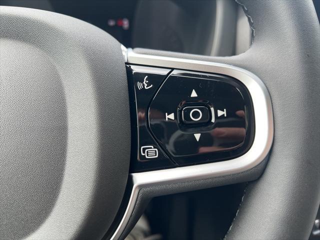 new 2026 Volvo XC60 car, priced at $57,985