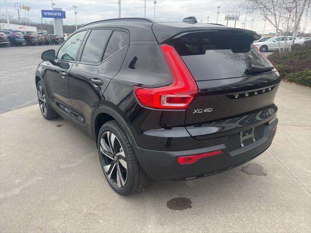 new 2025 Volvo XC40 car, priced at $52,215