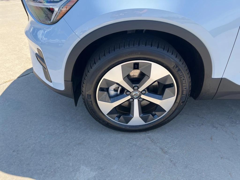 new 2026 Volvo XC40 car, priced at $48,000