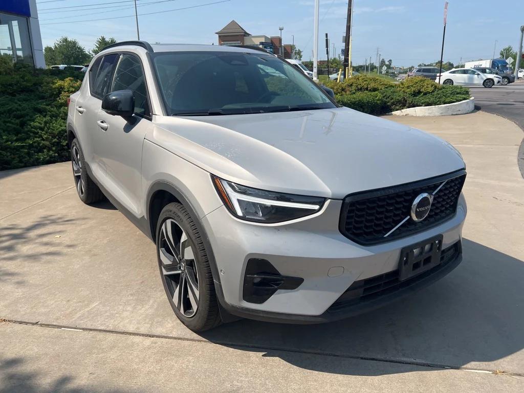used 2025 Volvo XC40 car, priced at $35,995