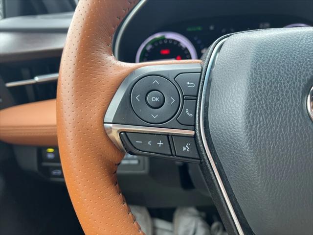 used 2020 Toyota Avalon Hybrid car, priced at $30,749