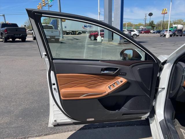 used 2020 Toyota Avalon Hybrid car, priced at $32,487