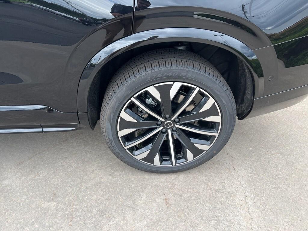 new 2026 Volvo XC90 car, priced at $75,950