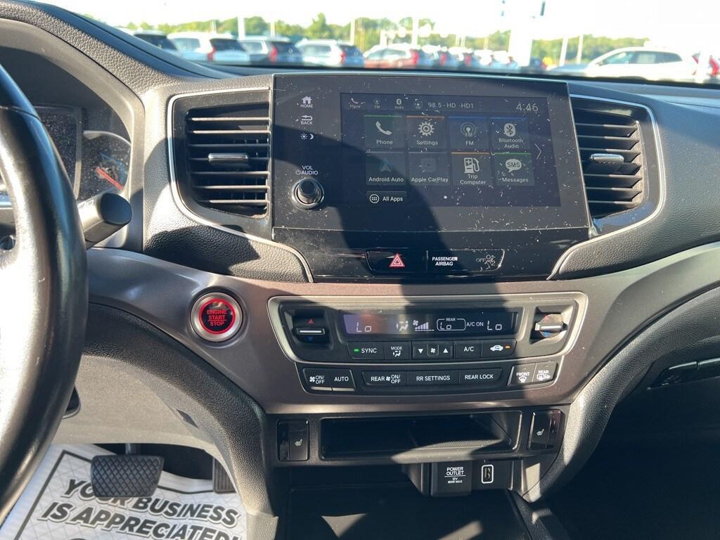 used 2021 Honda Pilot car, priced at $26,995