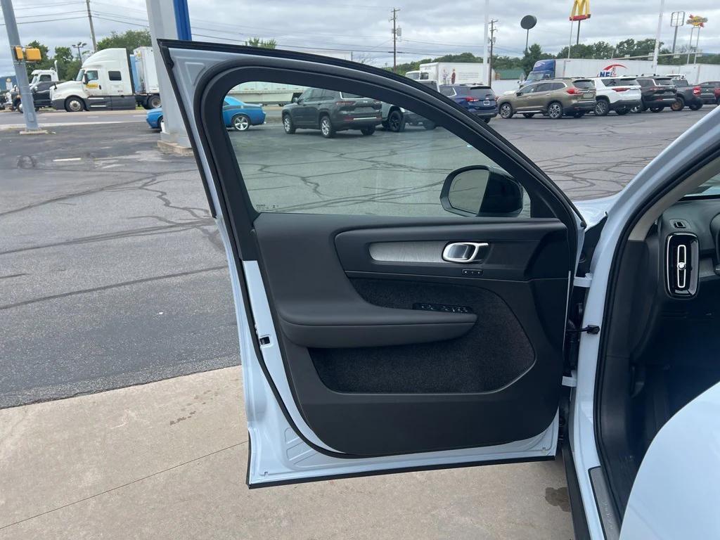 new 2026 Volvo XC40 car, priced at $48,000