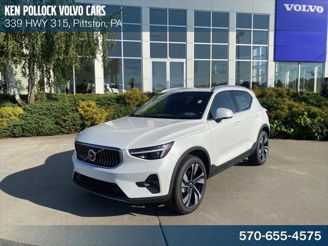 new 2025 Volvo XC40 car, priced at $51,040