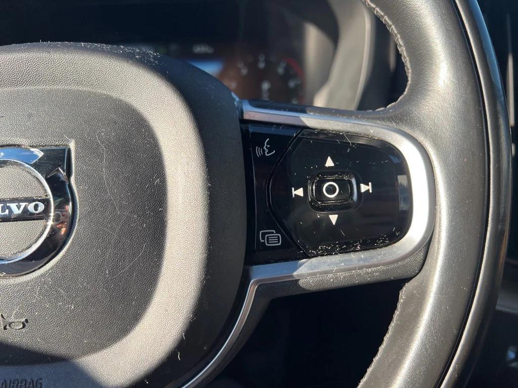 used 2018 Volvo XC60 car, priced at $19,411